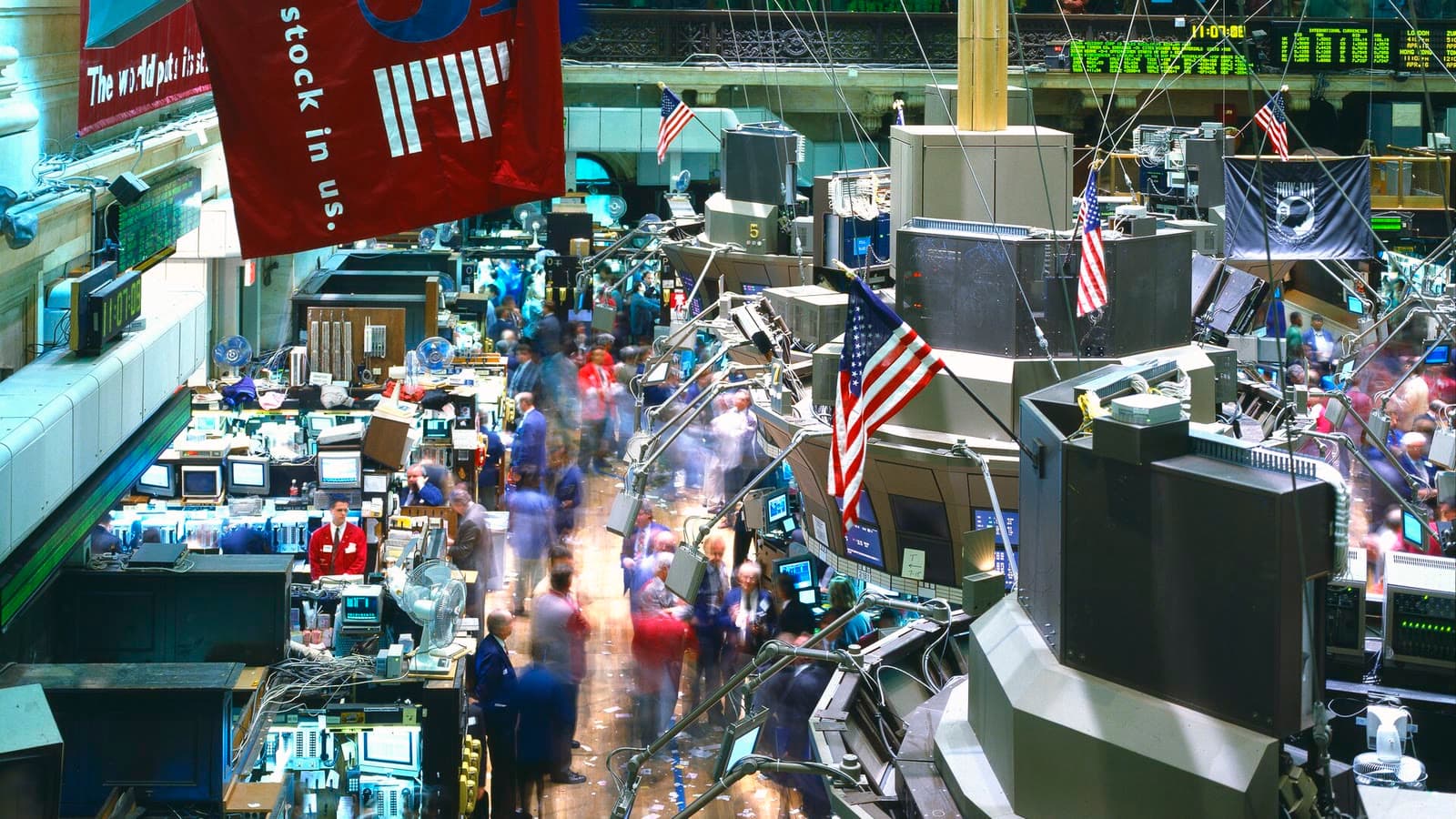 Traders on the New York Stock Exchange floor